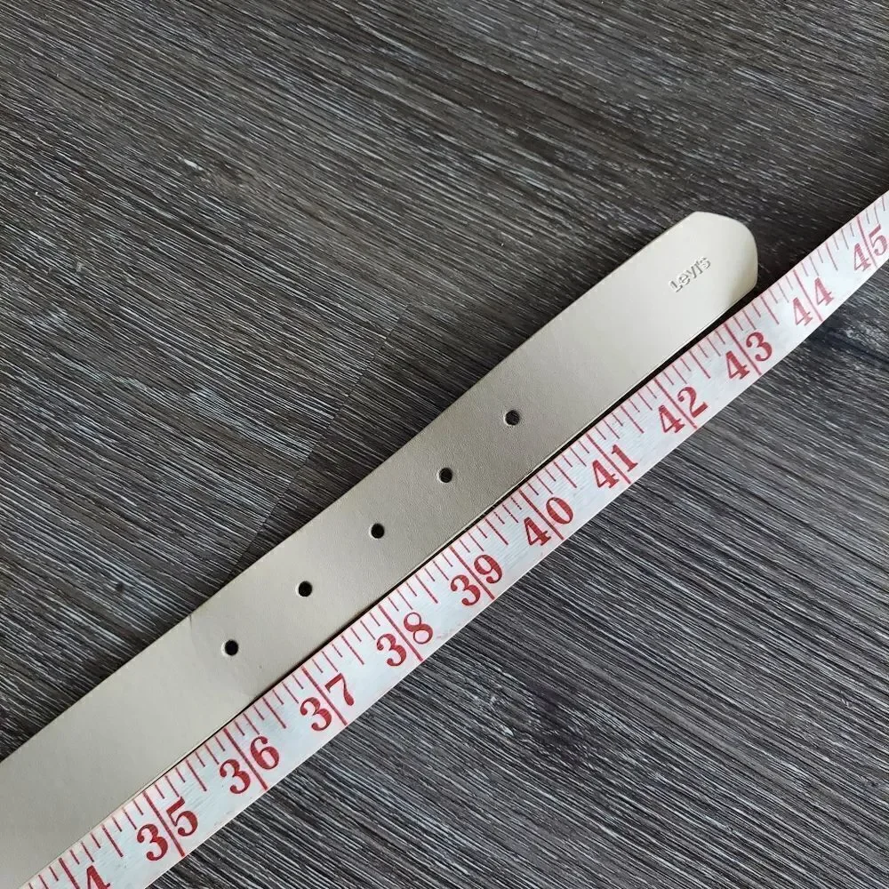 Levi's Clair Leather Belt Size 40 Cream